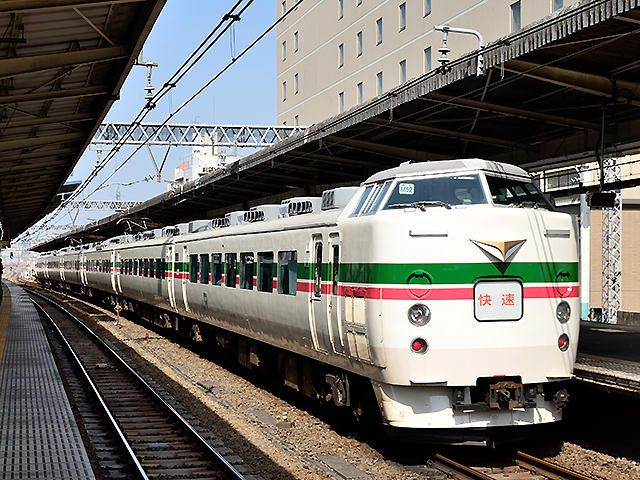 豊田車両センターM52編成