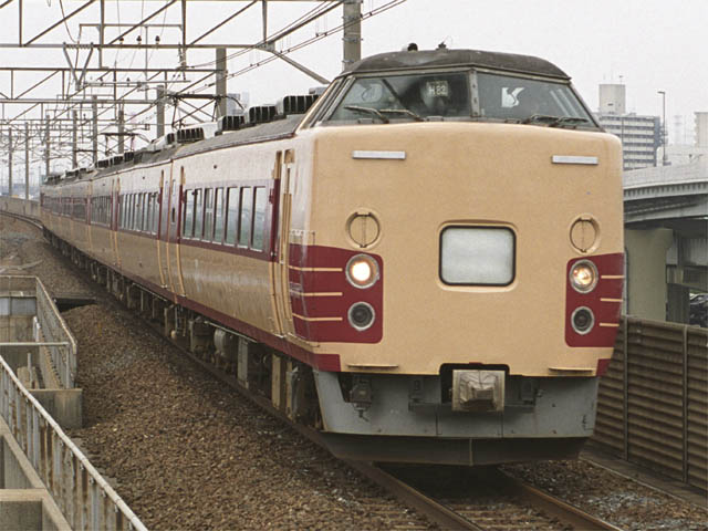 田町車両センターH82編成