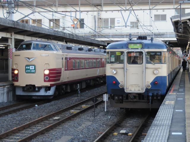 大宮総合車両センターOM101編成
