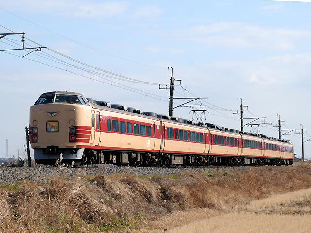 大宮総合車両センターOM102編成