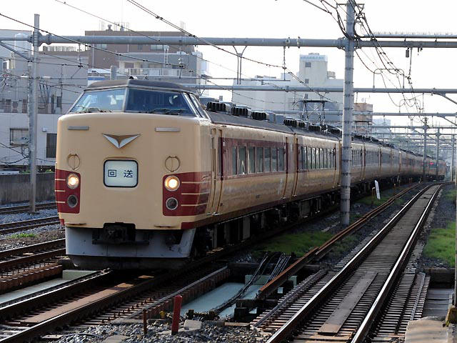 大宮総合車両センターOM101編成