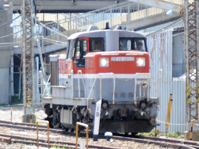 新鶴見機関区DE10-1662